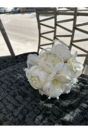 Gelin çiçeği Incili manolya