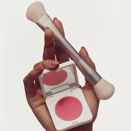 SUMMER FRIDAYS The Blush Brush - Allık Fırçası 