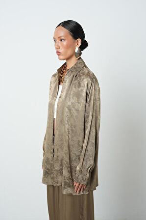 Kadın Haki Renk Desenli Oversize Kesim Tesettür Gömlek