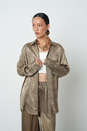 Kadın Haki Renk Desenli Oversize Kesim Tesettür Gömlek