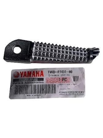 1WD-F7431-06 YAMAHA R25 MT25 SOL ARKA BASAMAK BASAK ORJİNAL