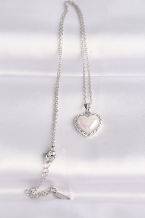 316L Çelik Zincir Gümüş Renk Beyaz Taşlı Bombeli Kalp Kolye -