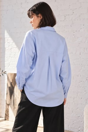 Kadın Açık Mavi Oversize Uzun Basic Gömlek ARM-22Y001118