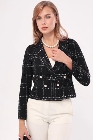 Kadın Siyah Kruvaze Yaka Tüvit Crop Ceket ARM-24K001014