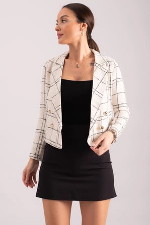 Kadın Beyaz Kruvaze Yaka Tüvit Crop Ceket ARM-24K001014