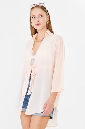 Kadın Açık Pudra Kendinden Çizgili Önden Bağlamalı Kimono Gömlek ARM-24Y001101