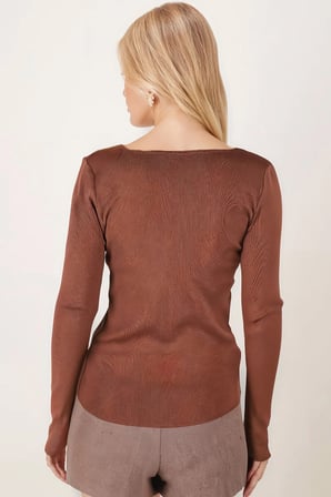 Kadın Kahve Kare Yaka Likralı Triko Bluz ARM-26K069002