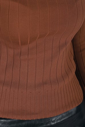 Kadın Kahve Kare Yaka Likralı Triko Bluz ARM-25K069006