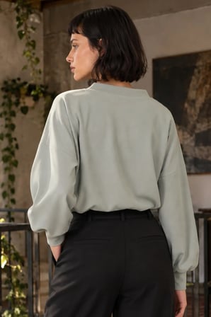 Kadın Mint V Yaka Sweatshirt ARM-27K001022