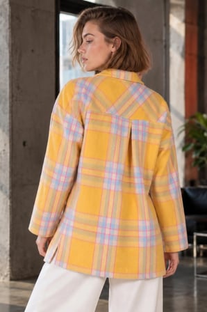 Kadın Sarı-Fuşya Erkek Yaka Yanları Yırtmaçlı Oversize Ceket ARM-26K001009