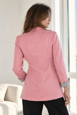 Kadın Pembe Kol İçi Çizgili Tek Düğmeli Ceket ARM-27K001026