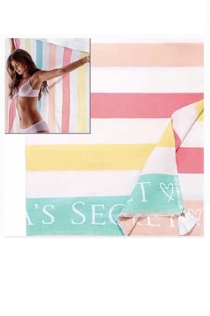 Victoria's Secret Renkli Çizgili Plaj Havlusu 127x152cm
