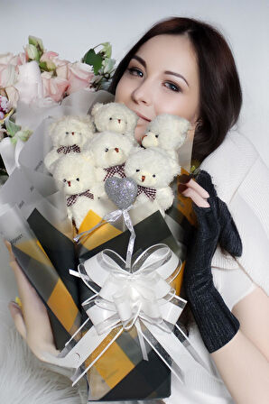 Elegance Peluş Ayıcık Buketi - 6 Adet Yumoş Peluş Ayıcık ve Simli Gümüş Kalp ile Özel Büyük Kutuda