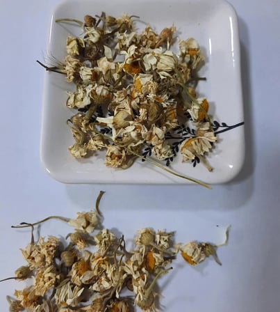 Yeni Harmancı Mayıs Papatya Çiçeği Kurusu (Matricaria Chamomilla) 50 Gr