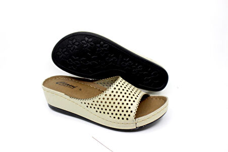 Kadın Bej Dolgu Topuk Anatomıc Terlik Clavı 1856