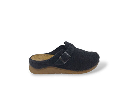 Zerhan 401 Kadın Siyah Tokalı Kumaş Oda Terlik