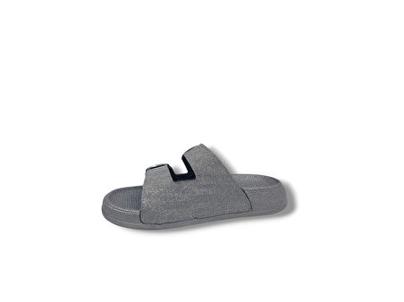 Pienn 2025 Kadın Gri Pırıltılı Tokalı Günlük Kullanım Terlik