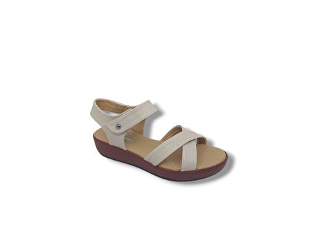 Zerhan 1017 Kadın Krem Cırtlı Günlük Kullanım Sandalet Ayakkabı