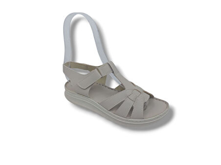 Zerhan 1150 Kadın Krem Cırtlı Yumuşak Taban Comfort Sandalet Ayakkabı