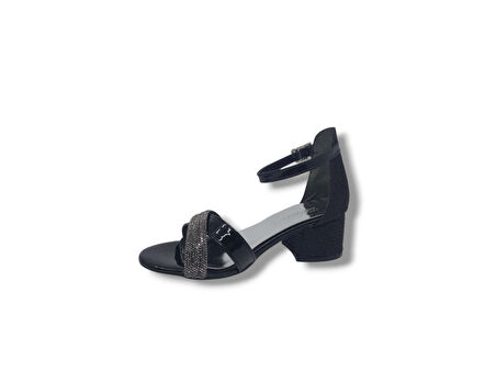 Zerhan 170 Kız Çocuk Siyah Taşlı Bantlı Topuklu Ayakkabı