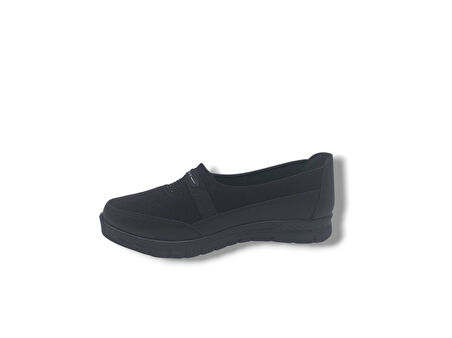 Zerhan 300 Kadın Siyah Komfort Büyük Numara Ayakkabı 41 42