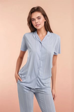 Kadın Mavi Önden Düğmeli Kısa Kol Desenli Pamuklu Viskon Pijama Takımı Q9P0K9C3K
