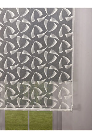 NOVA Serisi – Üç Yaprak Desenli Çift Mekanizmalı Beyaz Tül Siyah Stor Perde