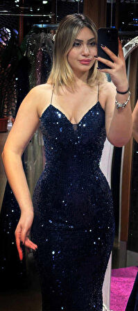 Lacivert İp Askılı  Sırt Dekolteli  Balık Etekli Kadife Payet 6739