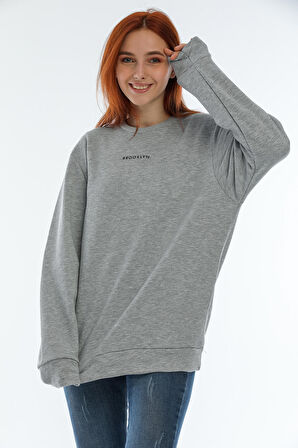 SPR22SWK030 Bisiklet Yaka Brooklyn Baskılı Sweat