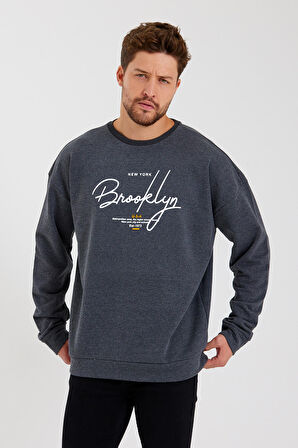 spr23sw331 Bisiklet Yaka Ön El Yazılı Brooklyn Sweat