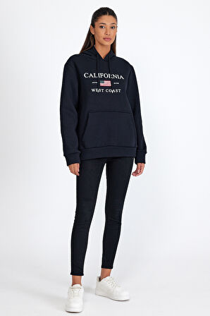 Süperlife Kadın Kapşonlu Rahat Kalıp İçi Polarlı 3 iplik Kanguru Cepli Amerikan Baskılı Swetashırt spr24swk01