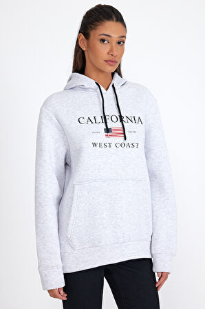 Süperlife Kadın Kapşonlu Rahat Kalıp İçi Polarlı 3 iplik Kanguru Cepli Amerikan Baskılı Swetashırt spr24swk01