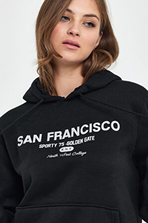 Süperlife Kadın Kapşonlu Rahat Kalıp İçi Polarlı 3 iplik Kanguru Cepli San Francisco Baskılı Swetashırt Spr24swk02