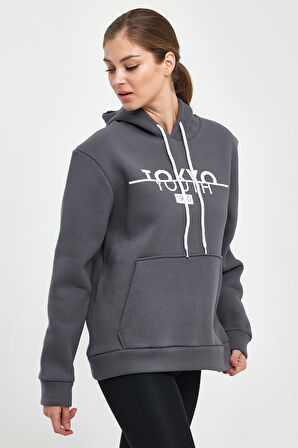 Süperlife Kadın Kapşonlu Rahat Kalıp İçi Polarlı 3 iplik Kanguru Cepli Tokyo Baskılı Swetashırt Spr24swk12