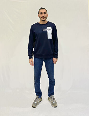 Erkek Bisiklet Yaka Rahat Kalıp 3 iplik Kalın W.Brooklyn Baskılı  Sweatshirt SPR24SW31