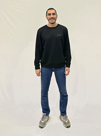 Erkek Bisiklet Yaka Rahat Kalıp 3 iplik Kalın AİR Nakışlı  Sweatshirt SPR24SW33
