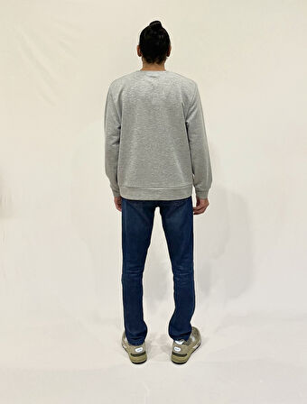 Erkek Bisiklet Yaka Rahat Kalıp 3 iplik Kalın AİR Nakışlı  Sweatshirt SPR24SW33