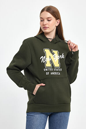 Kadın Kapşonlu Rahat Kalıp İçi Polarlı 3 iplik N Baskılı SweatShırt spr24swK06