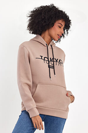 Süperlife Kadın Kapşonlu Rahat Kalıp İçi Polarlı 3 iplik Kanguru Cepli Tokyo Baskılı Swetashırt Spr24swk12