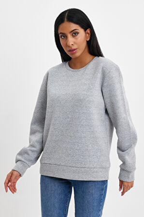 Kadın Bisiklet Yaka Rahat Kalıp 3 iplik İçi Polarlı Kalın Sweatshirt SPR24SWK36