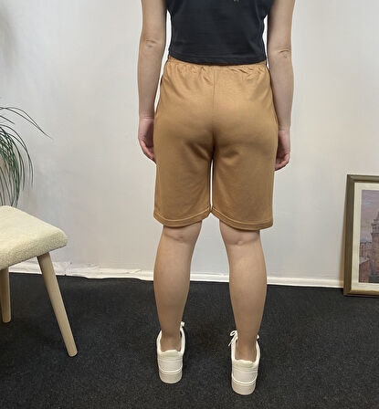 Kadın Rahat Kalıp Beli Lastikli Cepli Basklı Şort spr24srk52