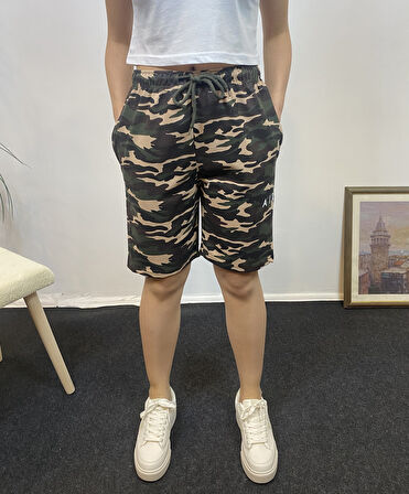 Kadın Rahat Kalıp Beli Lastikli Cepli Basklı Şort spr24srk52