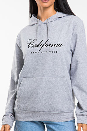 Kadın Kapşonlu Rahat Kalıp İnce El Yazılı Californıa Baskılı Swetashırt spr24swk121