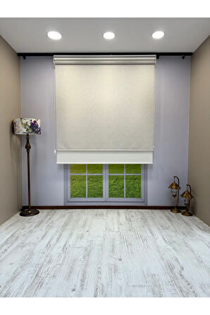 Çift Mekanizmalı Açık Gri Çizgili Desenli Tül ve Beyaz Mat Stor Perde