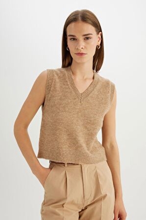 DeFacto Regular Fit V Yaka Basic Düz Premium Triko Süveter C9048AX24WNBG474