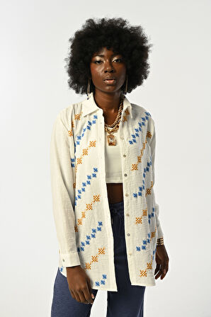 KADIN ÖNÜ NAKIŞLI OVERSİZE KESİM GÖMLEK