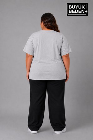 Süperlife Büyük Beden Kadın V Yaka Pamuklu Basic Tişört Lacivert 3XL-6XL SPR26BTSK509
