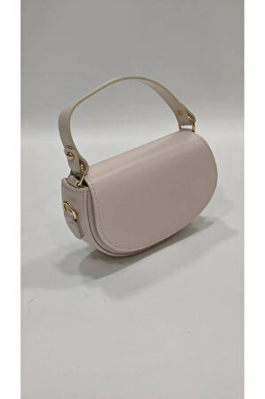 Oval Küçük Boy Sade Kapaklı Model Kadın Omuz Çantası