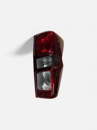 DEPO İSUZU DMAX PİCKUP SAĞ ARKA STOP LAMBASI 2020 VE SONRASI
