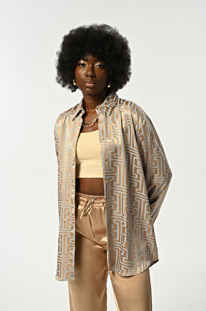 KADIN DESENLİ OVERSİZE KESİM GÖMLEK